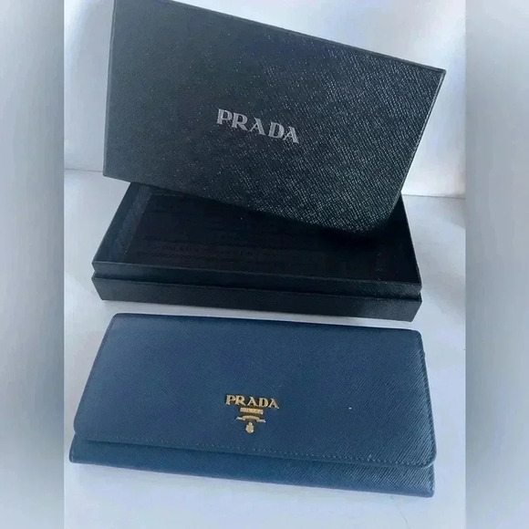 PRADA Saffiano Leather Long Wallet With Gold Hardware Blue Box included - Picture 5 of 16